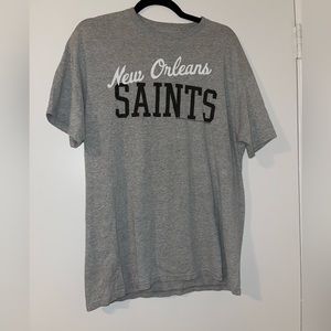 junk food New Orleans Saints Teeshirt Size Large